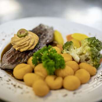 Nur die feinsten Zutaten und Gewürze werden für die Kulinarik im Rosenhof verwendet.