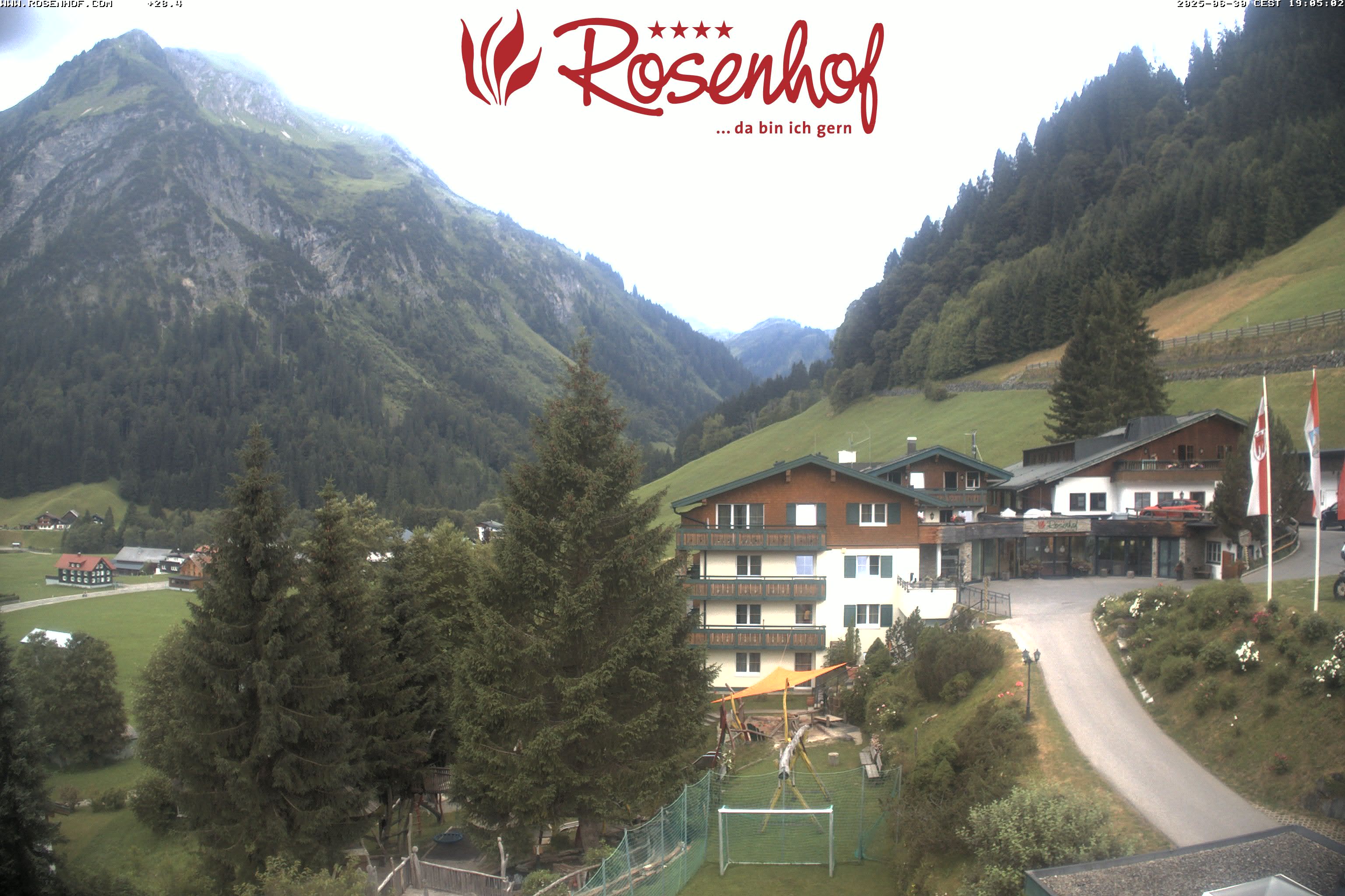 webcam.bild: Der Kleinwalsertaler Rosenhof